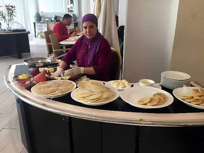 Four Seasons Casablanca, breakfast demonstration